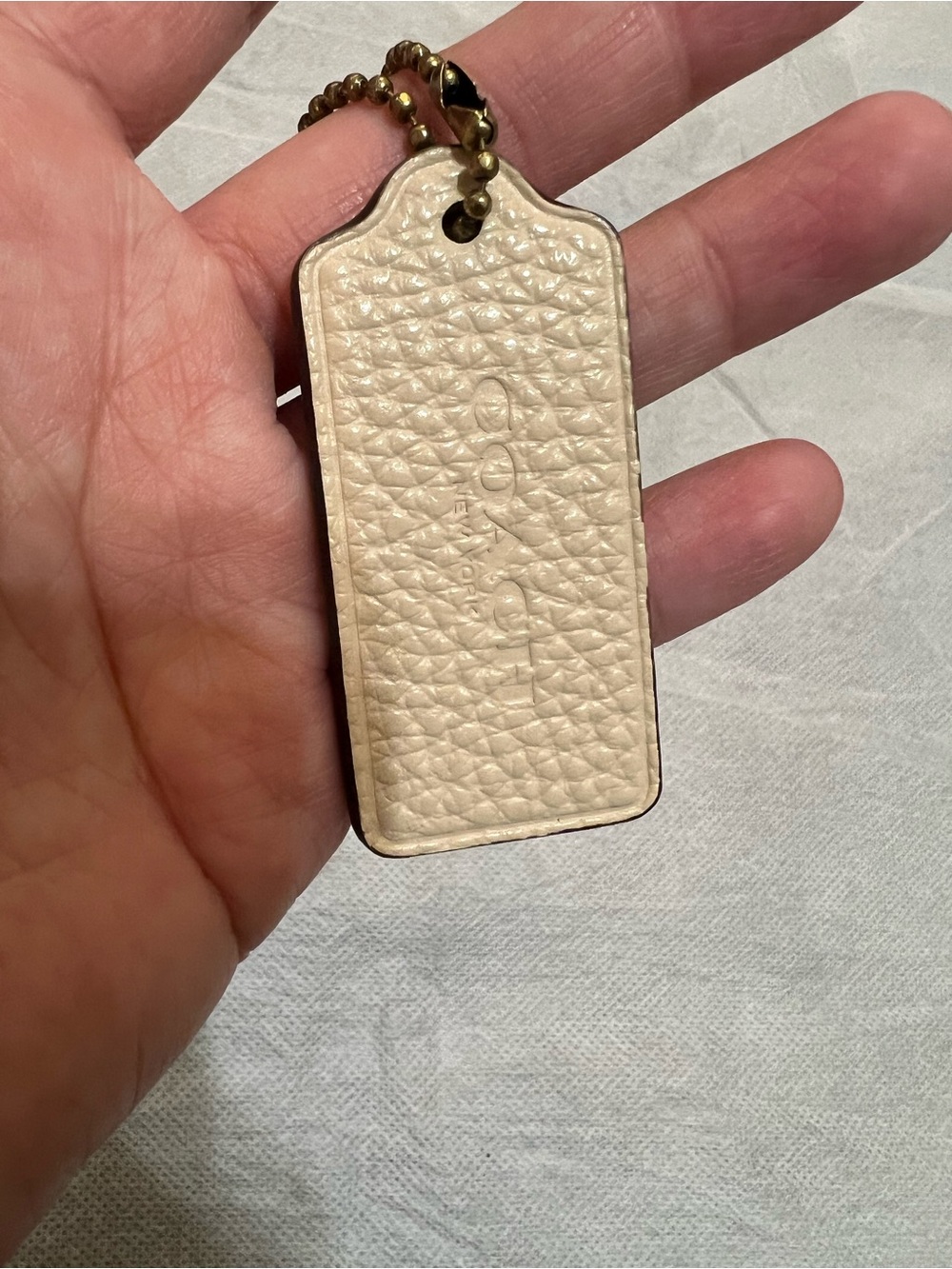 4 pc Coach lot Leather Hangtag Keychain Bag charms - Picture 6 of 9
